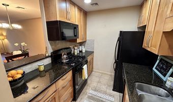 97 Anderer Ln 105, Boston, MA 02132