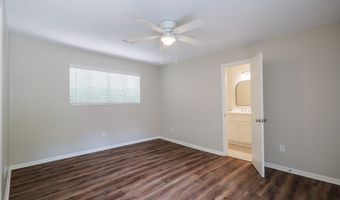 813 Gordon Ave, Adel, GA 31620