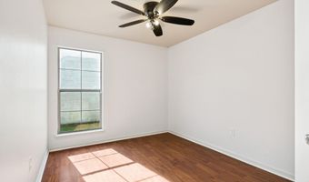 9343 Martinique Dr, Baton Rouge, LA 70810
