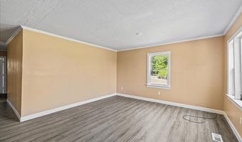 1330 E Hanrahan Rd, Ayden, NC 28513