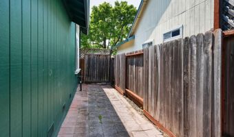 1520 Cabernet Cir, Santa Rosa, CA 95403