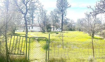 5321 Pine St, Anderson, CA 96007