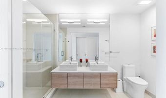 10201 E Bay Harbor Dr 304, Bay Harbor Islands, FL 33154