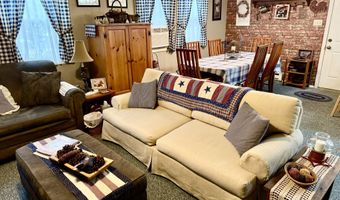 106 Burnshaw Ln, Albrightsville, PA 18210
