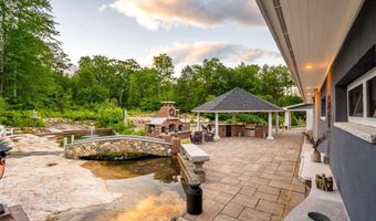 36 Rail Rd, Alfred, ME 04002