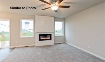 25087 Bluebird Cir, Adel, IA 50003