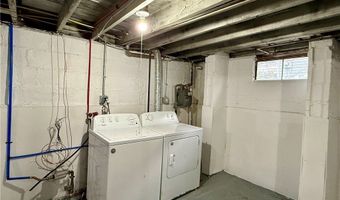 566 MCKINLEY Ave, Akron, OH 44311