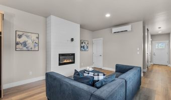 63266 NW Ski Ln, Bend, OR 97703