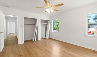 402 E Poplar St, Atmore, AL 36502
