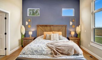 415 S Piper Ave, Ash Grove, MO 65604