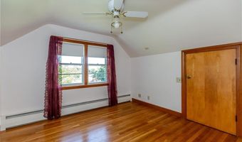 105 Borden Ave, Johnston, RI 02919