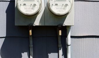 3 Grand St, Augusta, ME 04330