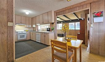 1418 Kuahaka St, Pearl City, HI 96782