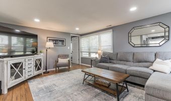 215 W GLOUCESTER Pike, Barrington, NJ 08007