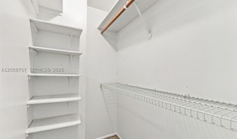 3401 N Country Club Dr 804, Aventura, FL 33180