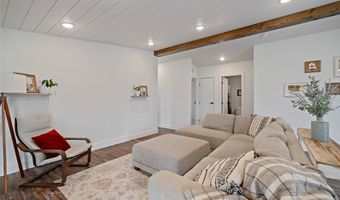 3000 Sales Rd, Belgrade, MT 59714