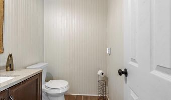 7944 Comite Acres Dr, Baker, LA 70714
