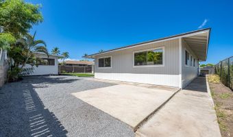 1669 Hoonanea St, Kihei, HI 96753