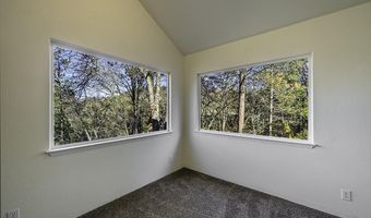 551 Grandview Dr, Ashland, OR 97520