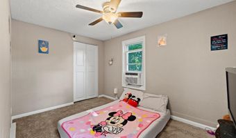 1002 S Van Buren St, Auburn, IN 46706