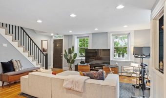 18 River St 18, Andover, MA 01810