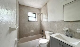 501 LAS PALMAS Cir 676, Avon Park, FL 33825