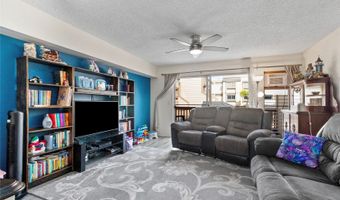 98-943 Moanalua Rd 1103, Aiea, HI 96701