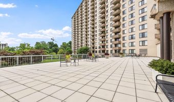 5225 POOKS HILL Rd 1819N, Bethesda, MD 20814