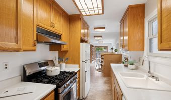 3287 Briggs Ave, Alameda, CA 94501