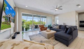 6364 ROADSTEAD Ct, Apollo Beach, FL 33572