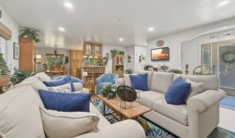 1099 PARKVIEW Dr, Brookings, OR 97415