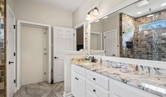2675 Mountain View Rd, Benton, AR 72019