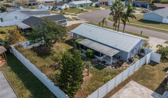 411 BUTTONWOOD Ct, Apollo Beach, FL 33572