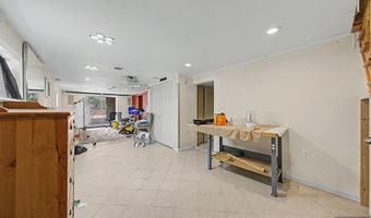 92 Blauvelt Ave, Bergenfield, NJ 07621