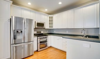 2505 GADSBY Pl, Alexandria, VA 22311