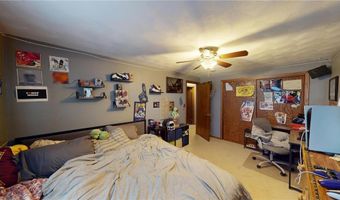 824 Minnie Maddern St, Albert Lea, MN 56007