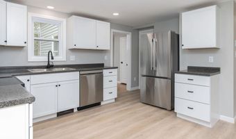 783 Hooksett Rd, Auburn, NH 03032