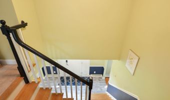 48 Tara Ter, Bourne, MA 02532