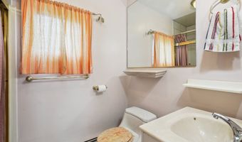 29 Griffing Ave, Danbury, CT 06810