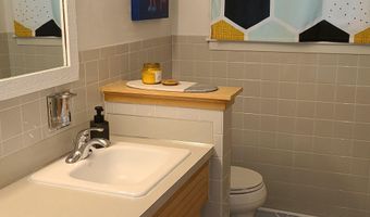 1206 E FRANCES St, Appleton, WI 54911