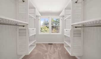 99 Corn Rd, Bolton, MA 01740