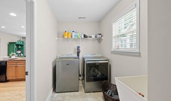 116 Paladin Dr, Boiling Springs, SC 29316
