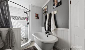 19 Morton Ln, Asheville, NC 28806