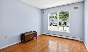 11 Valley Stream Pl, Barnegat, NJ 08005