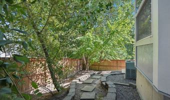 20516 NW SEDONA Ln, Beaverton, OR 97006