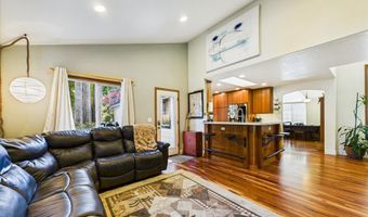 1002 Diamond Dr, Arcata, CA 95521