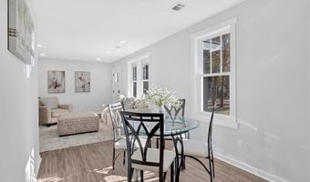 1766 Blossom Ln, Austell, GA 30168