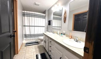 6509 Williams Rd, Bedford, IN 47421