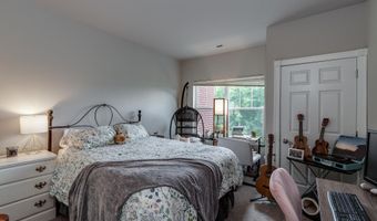 5192 Sassafras Dr 311, Fitchburg, WI 53711