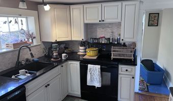 66 High St, Bath, ME 04530